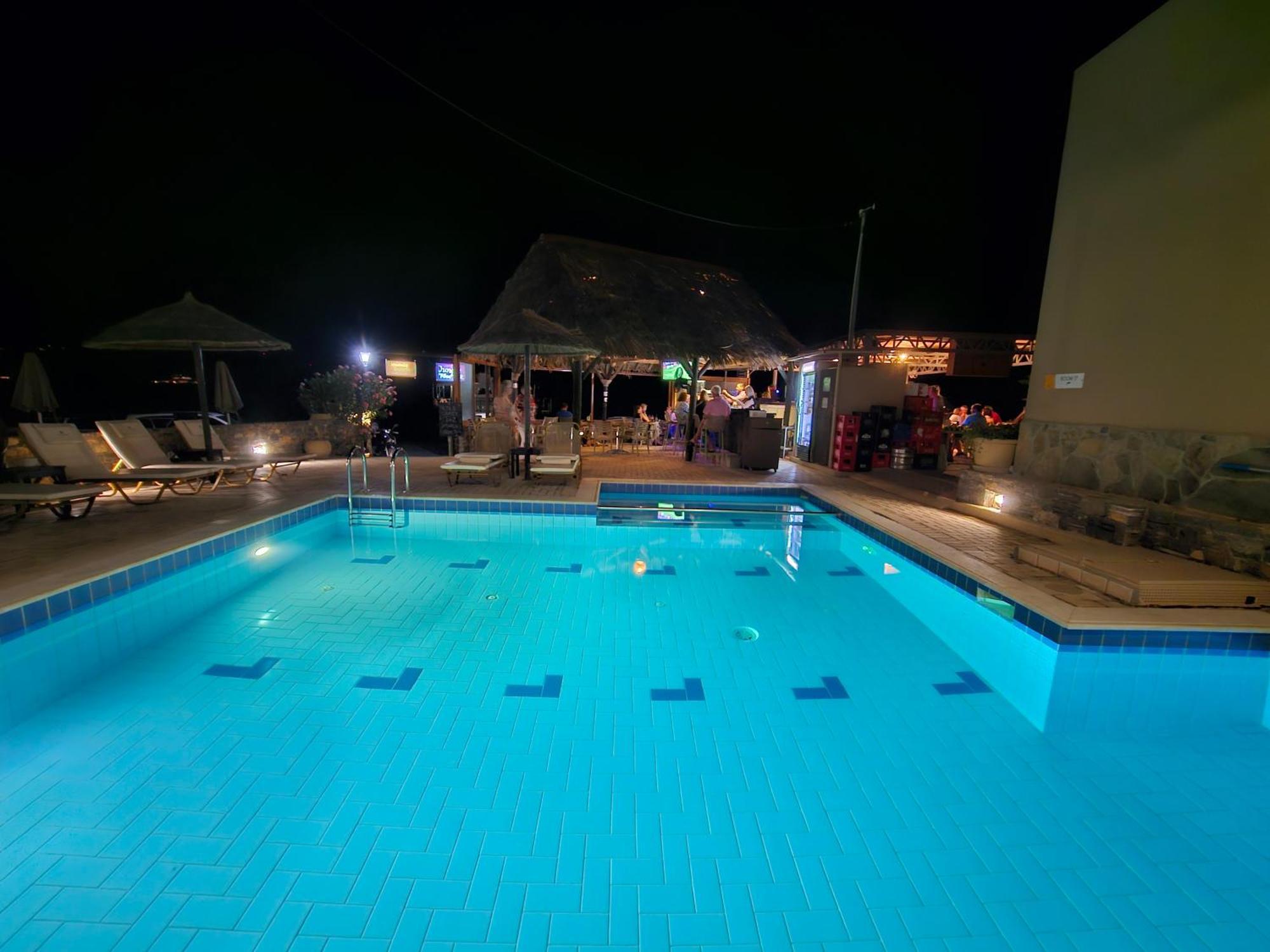 Elounda Sunrise Apartments Eksteriør billede